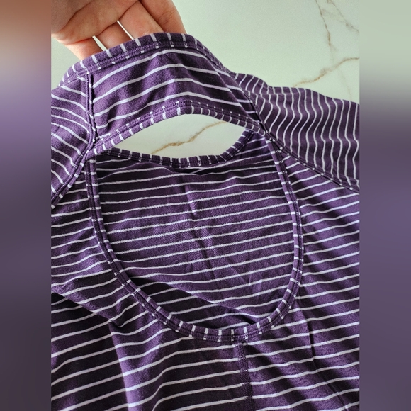 LULULEMON Physically Fit Open Back Purple Stripe T Shirt Sz S/M? - Picture 9 of 12